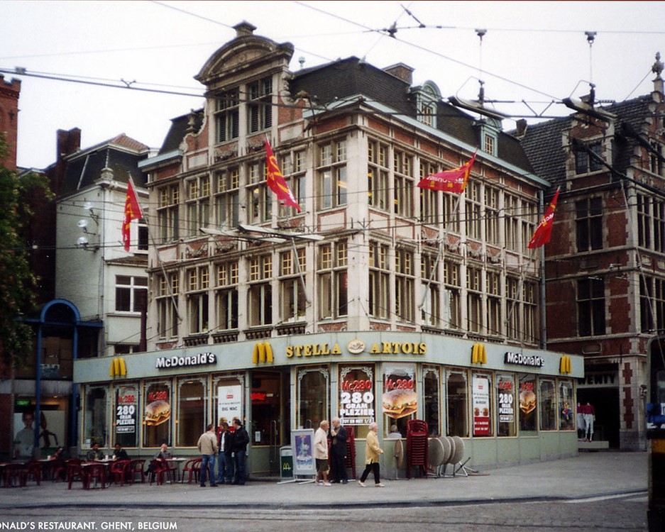 macas